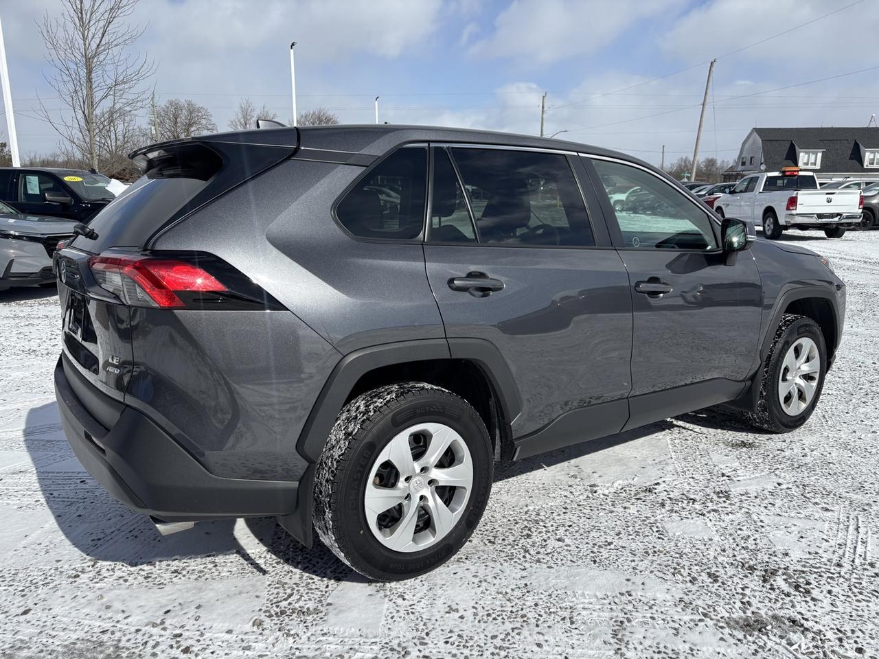 2023 Toyota RAV4 LE Photo