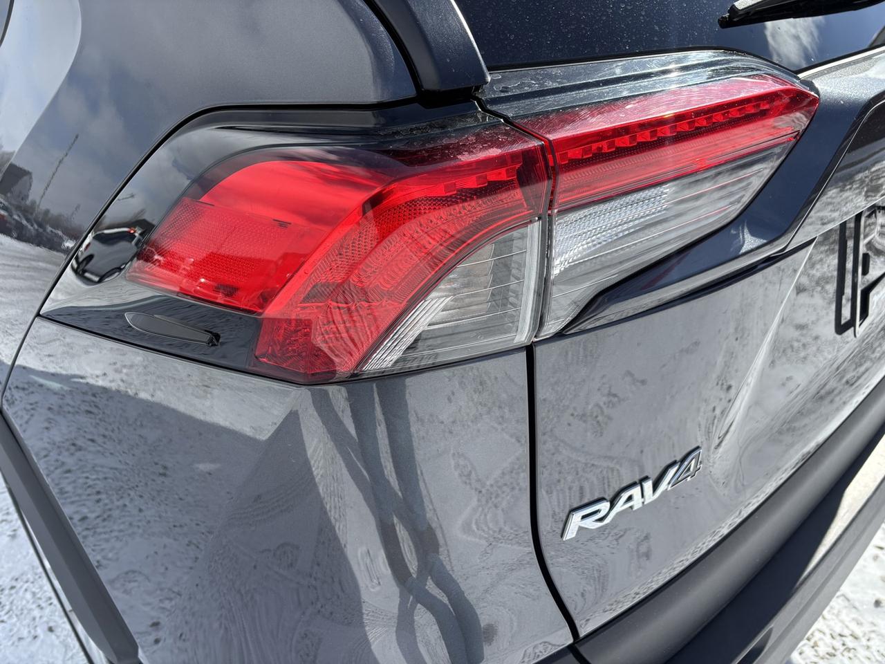 2023 Toyota RAV4 LE Photo