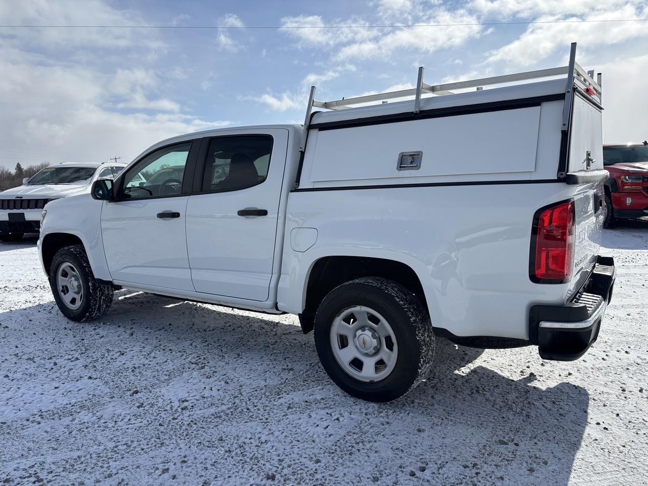 2022 Chevrolet Colorado Work Truck Photo2