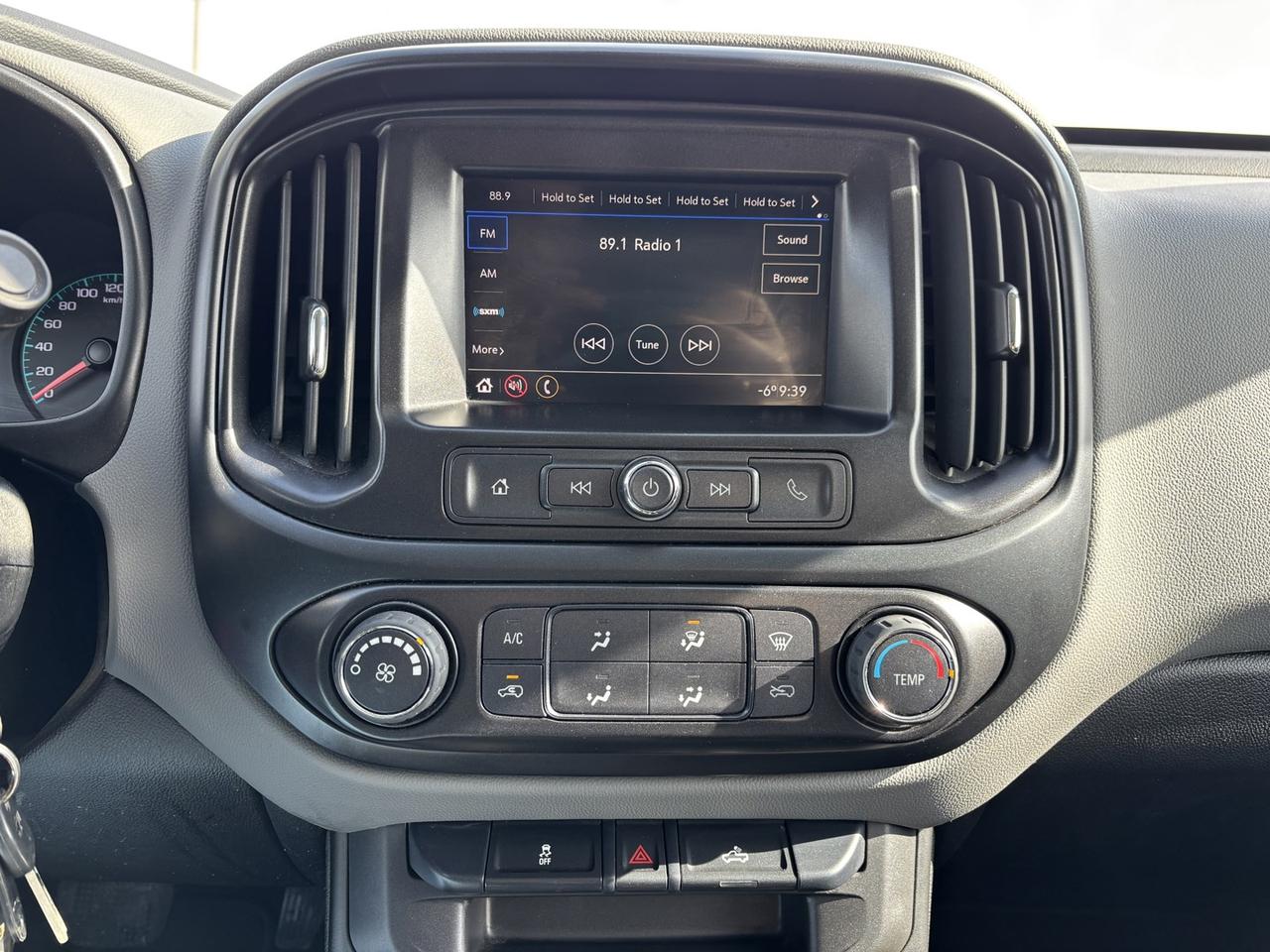 2022 Chevrolet Colorado Work Truck Photo