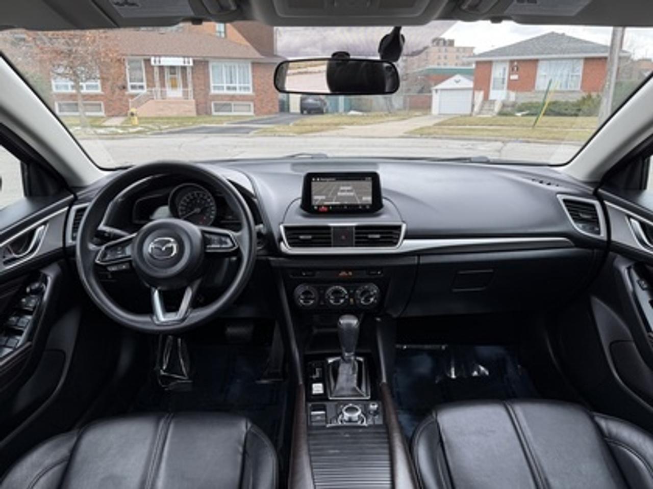 2017 Mazda MAZDA3 4DR SDN AUTO SE Photo