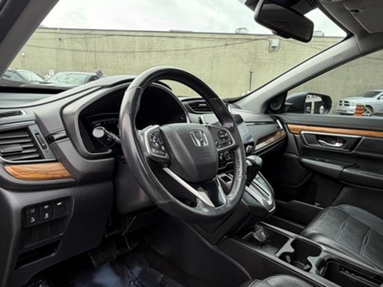 2019 Honda CR-V Touring AWD Photo