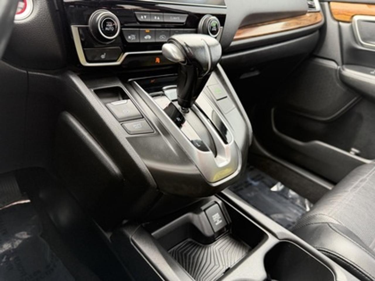 2019 Honda CR-V Touring AWD Photo