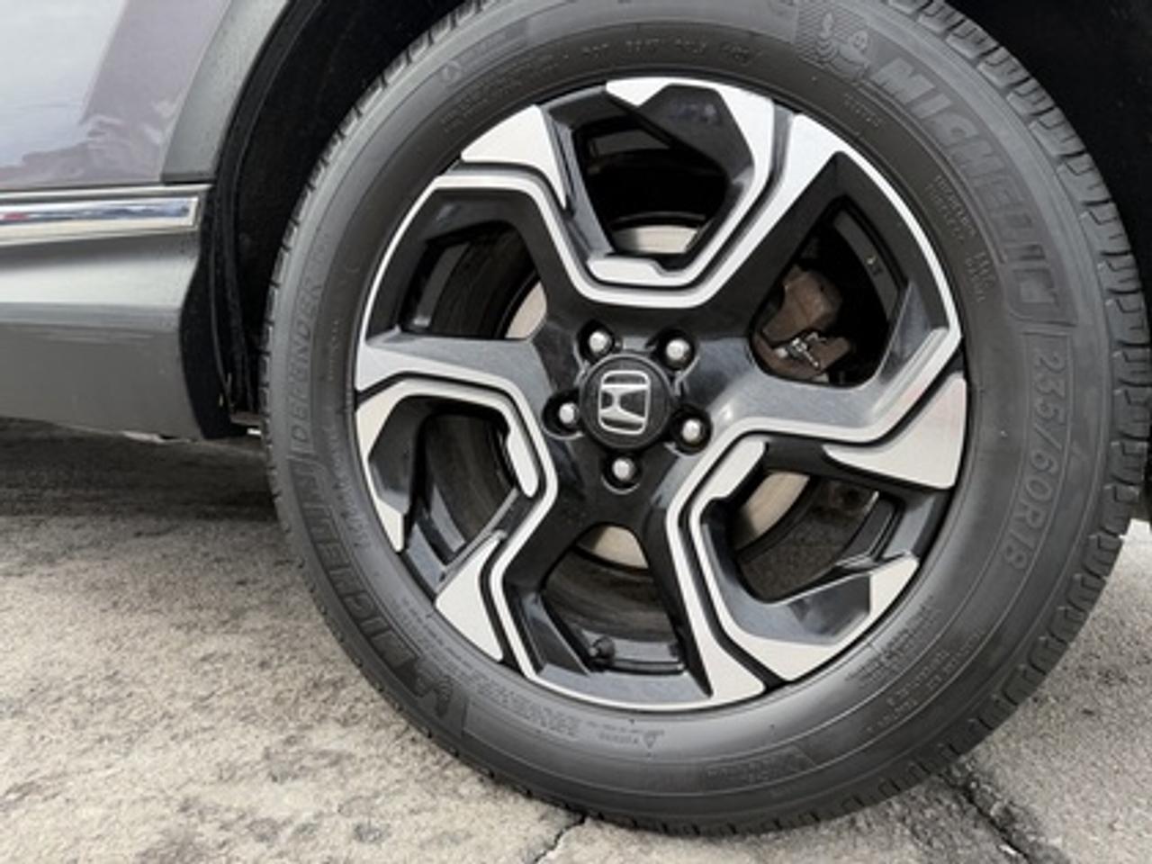 2019 Honda CR-V Touring AWD Photo