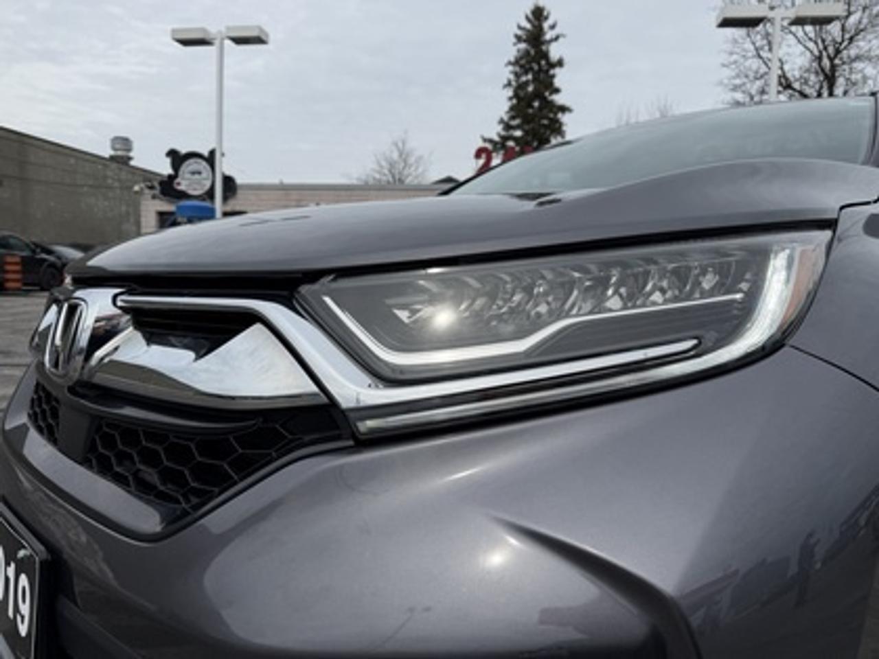 2019 Honda CR-V Touring AWD Photo