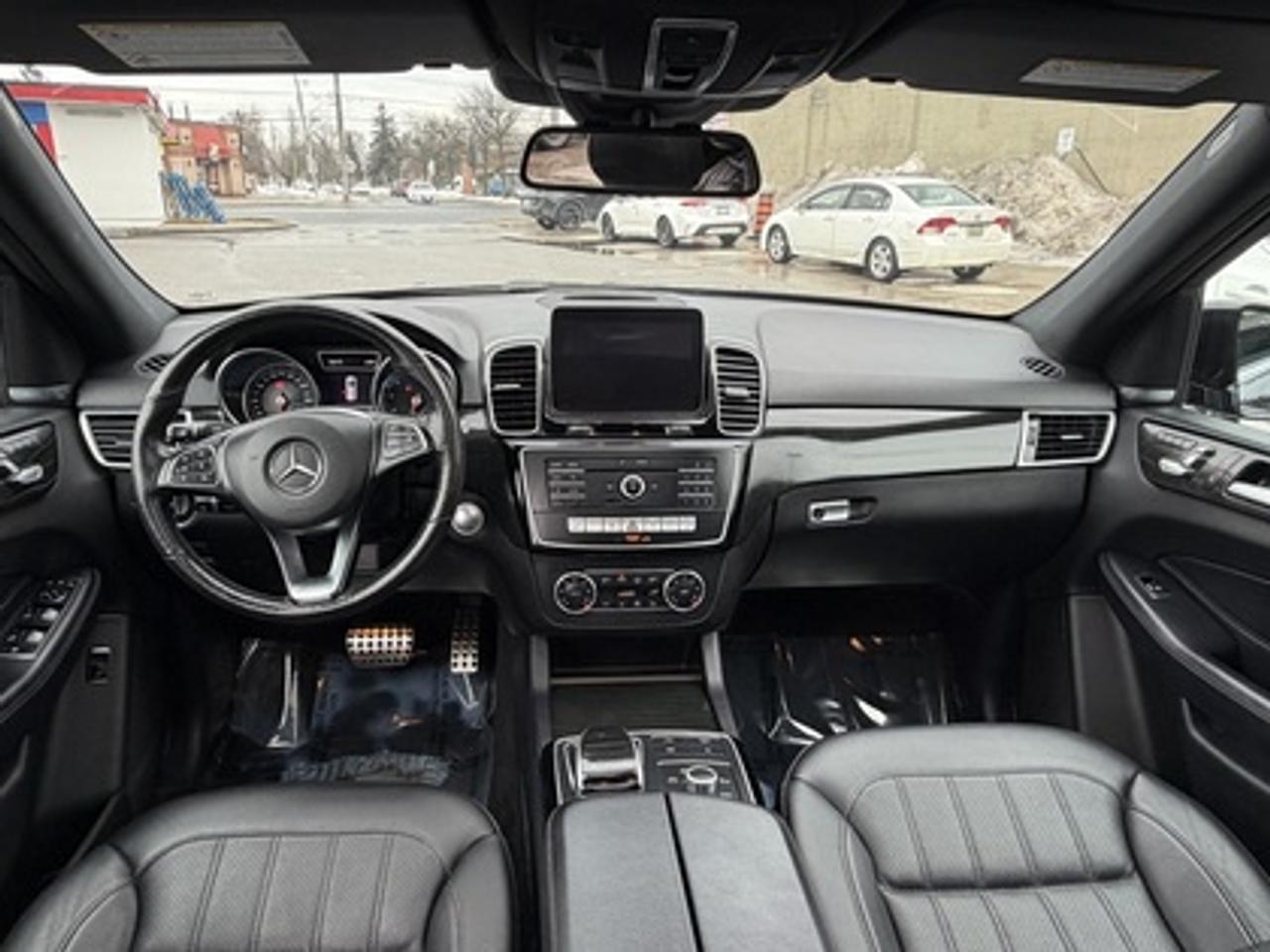 2019 Mercedes-Benz GLE GLE 400 4MATIC SUV Photo