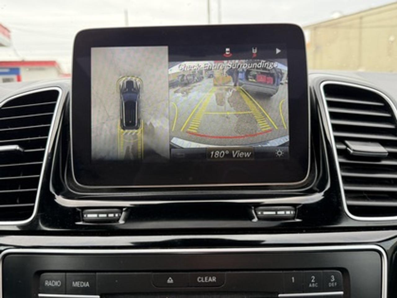 2019 Mercedes-Benz GLE GLE 400 4MATIC SUV Photo