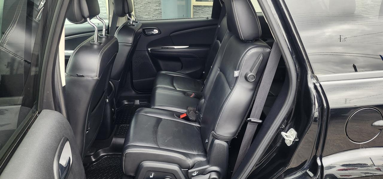 2016 Dodge Journey R/T Photo