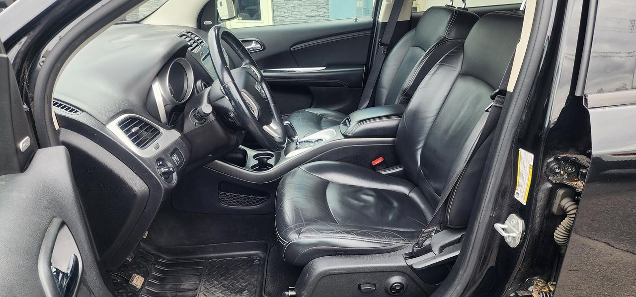 2016 Dodge Journey R/T Photo