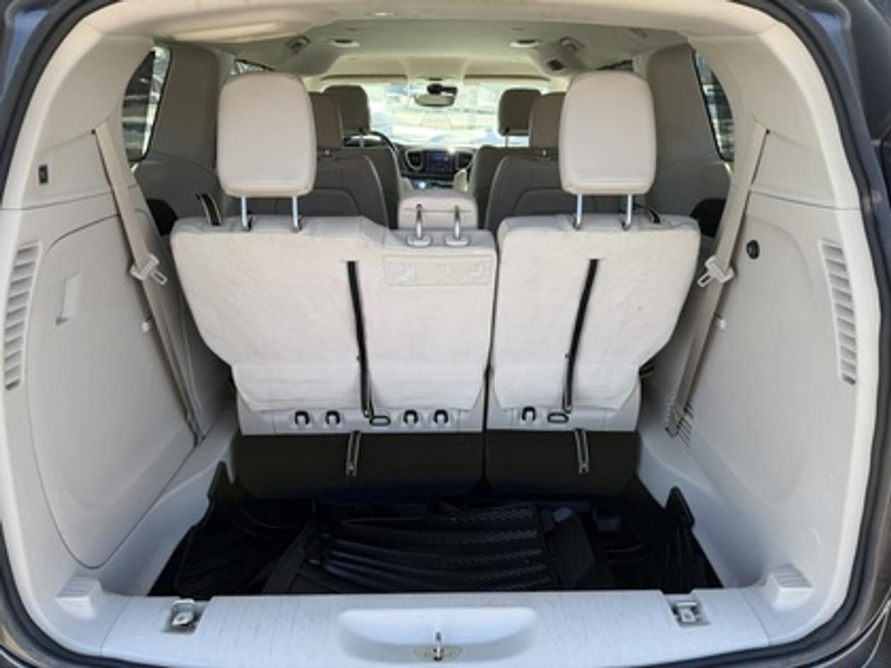 2017 Chrysler Pacifica 4DR WGN TOURING-L PLUS Photo