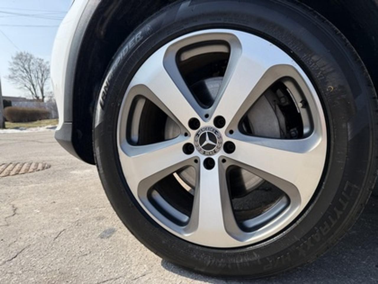 2019 Mercedes-Benz GLC GLC 300 4MATIC SUV Photo