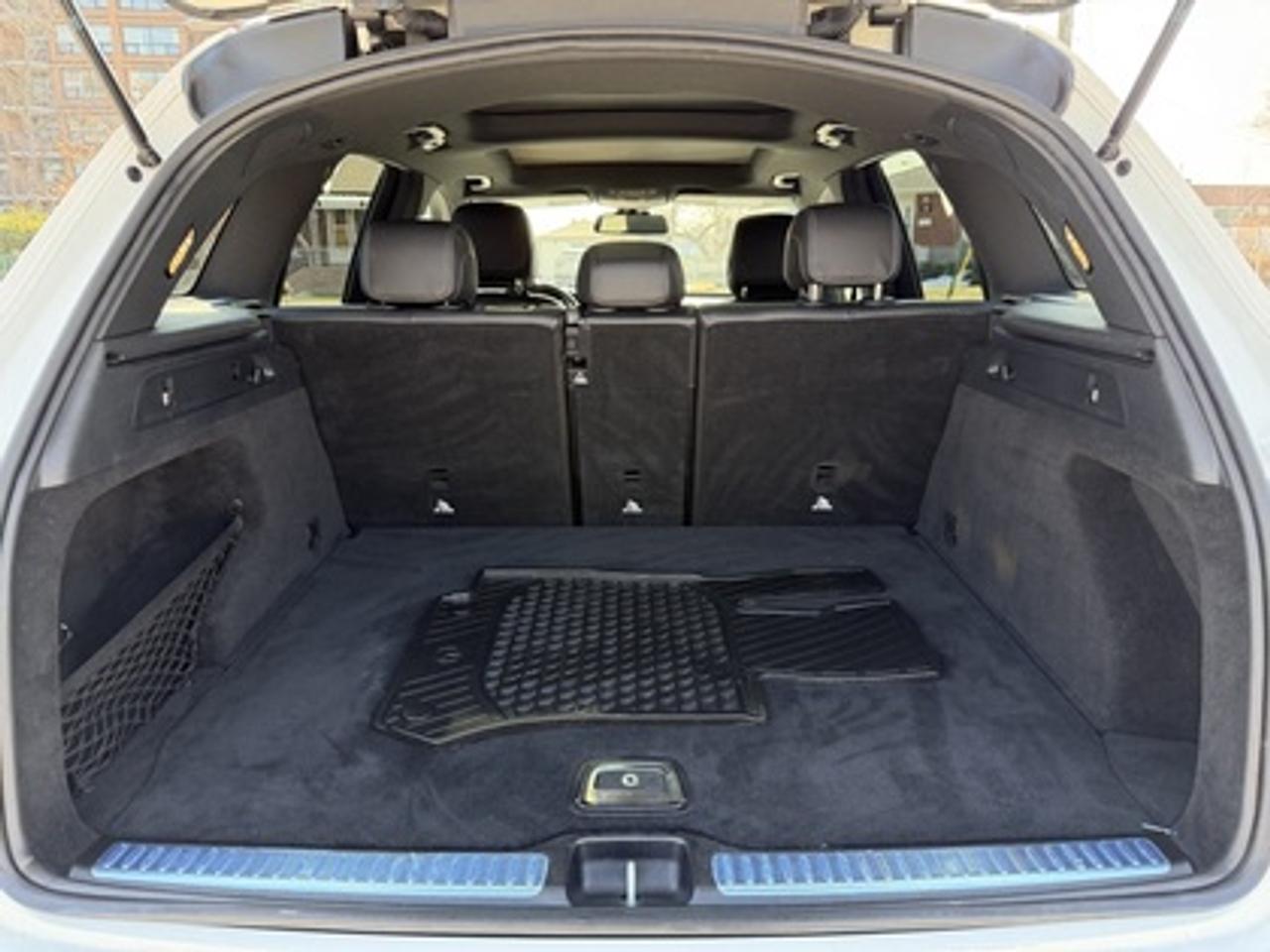 2019 Mercedes-Benz GLC GLC 300 4MATIC SUV Photo