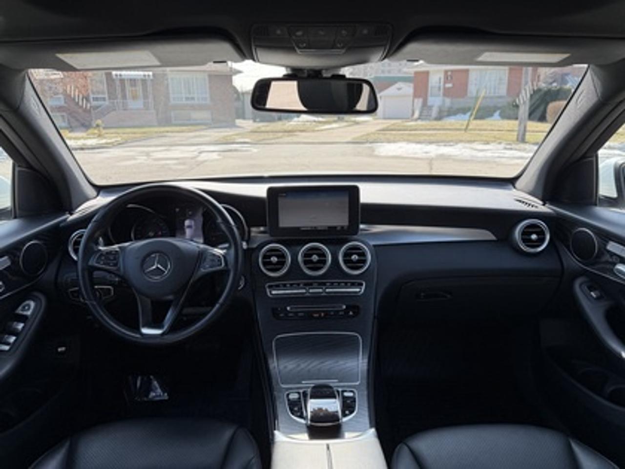 2019 Mercedes-Benz GLC GLC 300 4MATIC SUV Photo