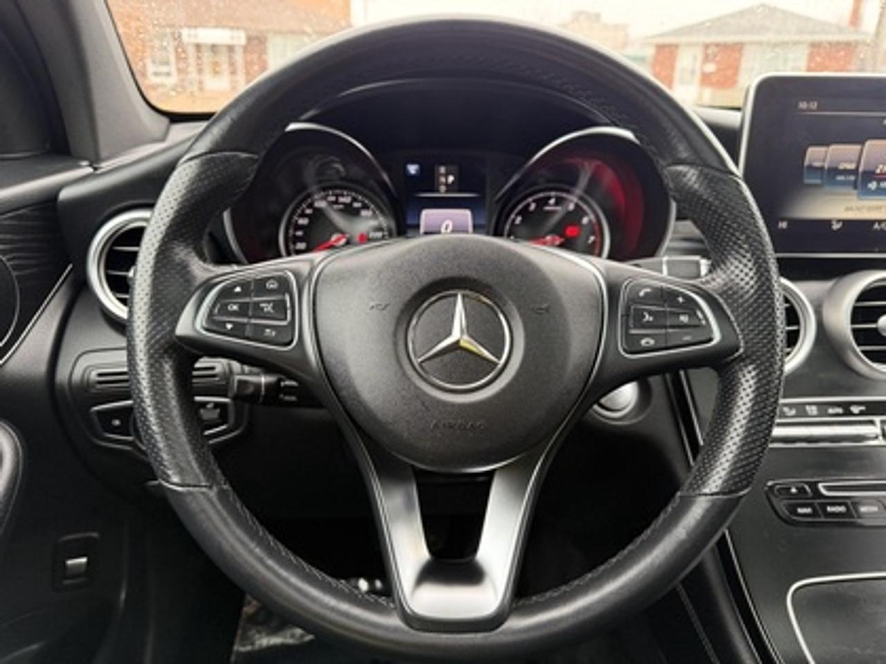 2019 Mercedes-Benz GLC GLC 300 4MATIC SUV Photo