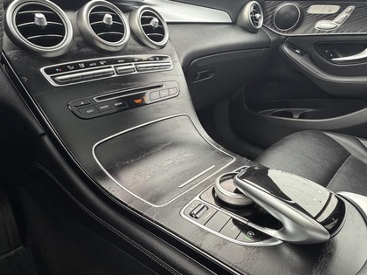 2019 Mercedes-Benz GLC GLC 300 4MATIC SUV Photo