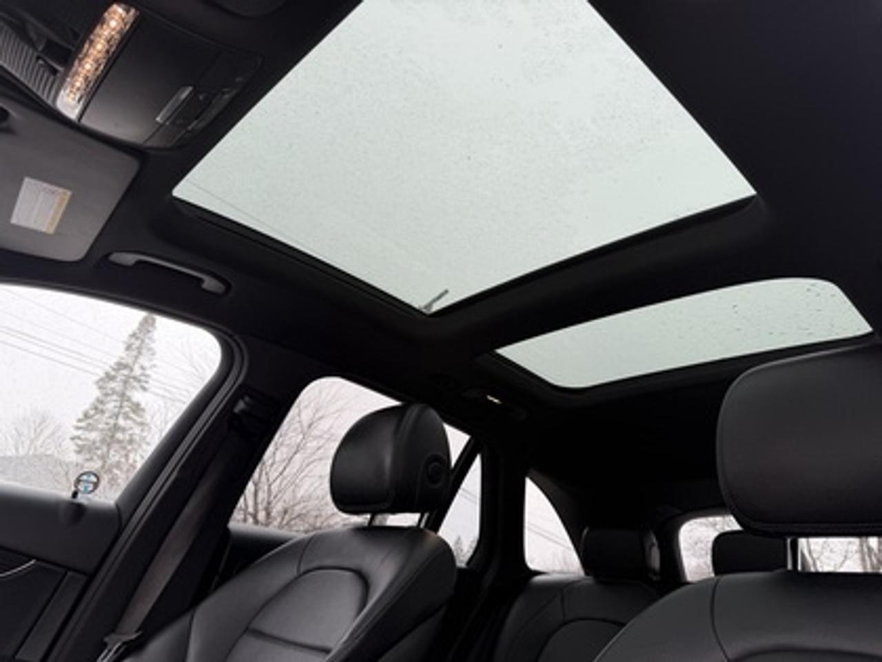 2019 Mercedes-Benz GLC GLC 300 4MATIC SUV Photo