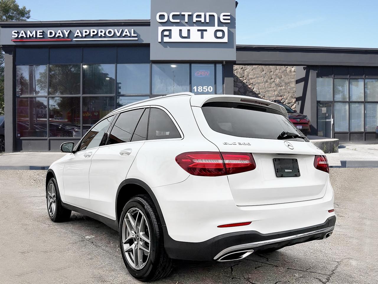 2019 Mercedes-Benz GLC GLC 300 4MATIC SUV Photo