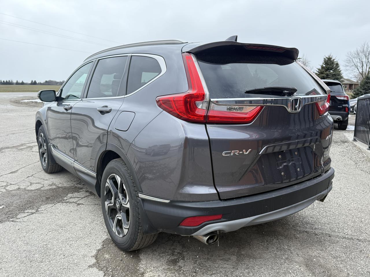 2017 Honda CR-V Touring | Navigation | Backup Camera | Sunroof Photo