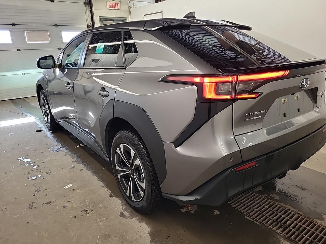 2023 Subaru Solterra  Photo