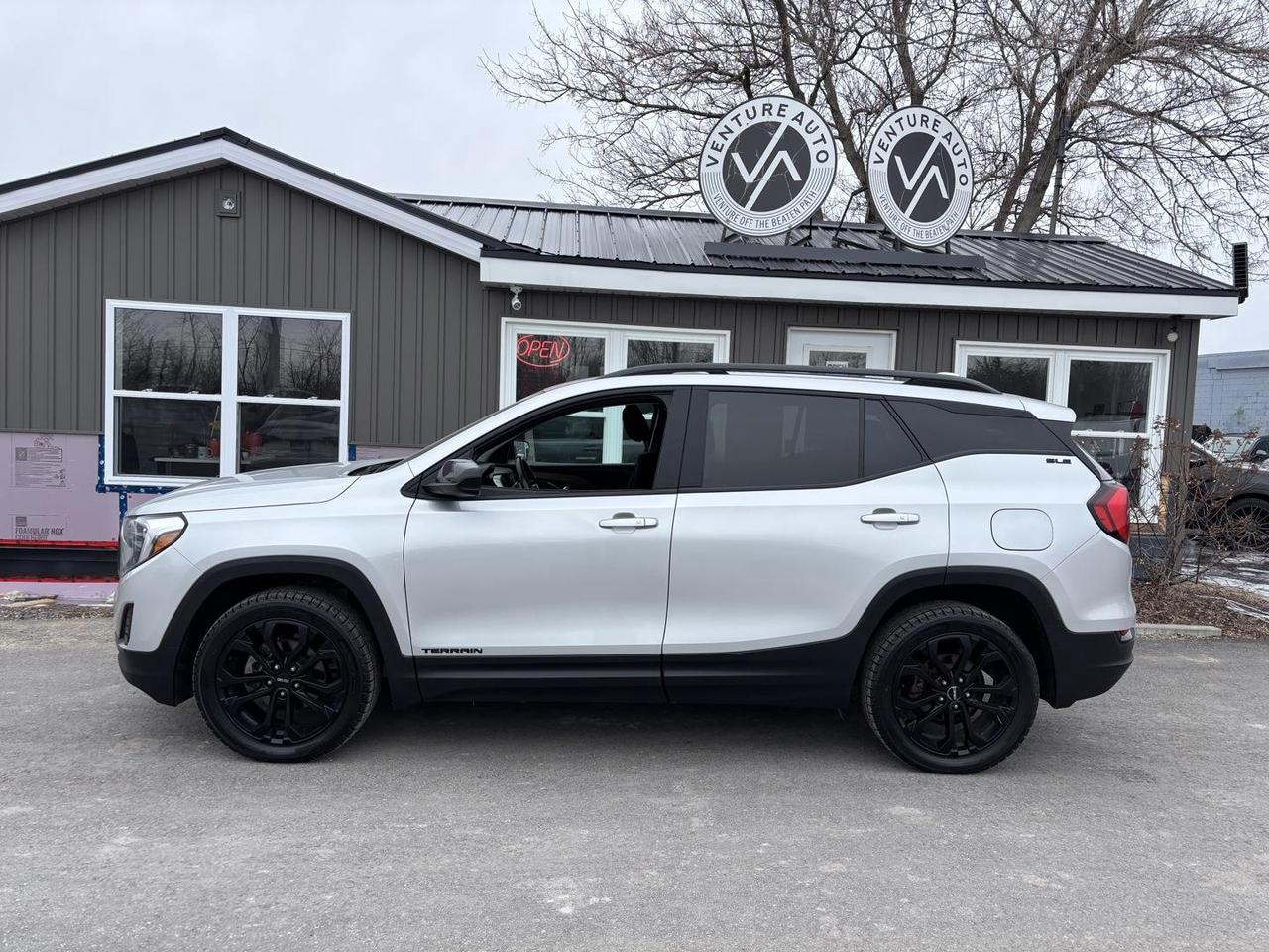 2021 GMC Terrain SLE All-wheel Drive Photo