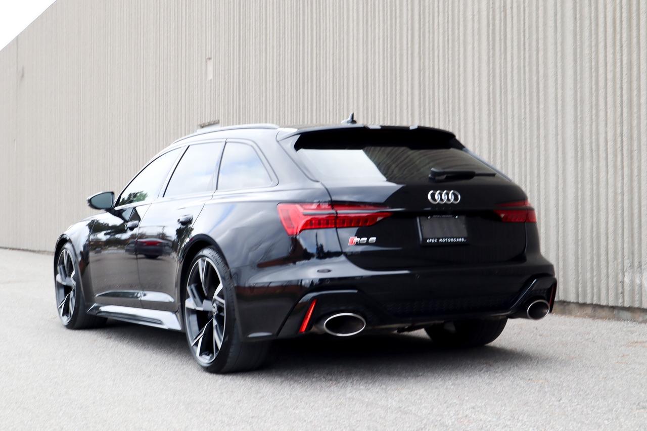 2021 Audi RS 6 Avant  Photo