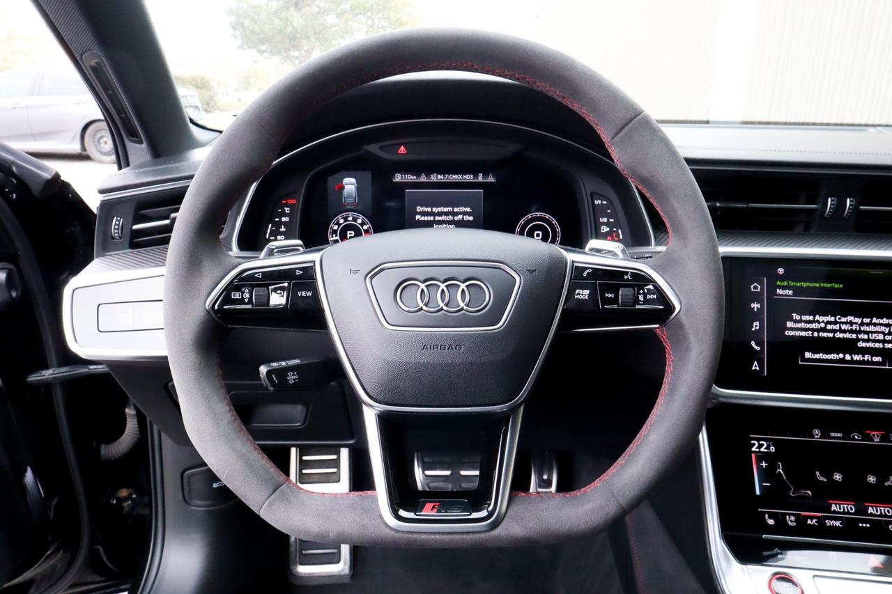 2021 Audi RS 6 Avant  Photo