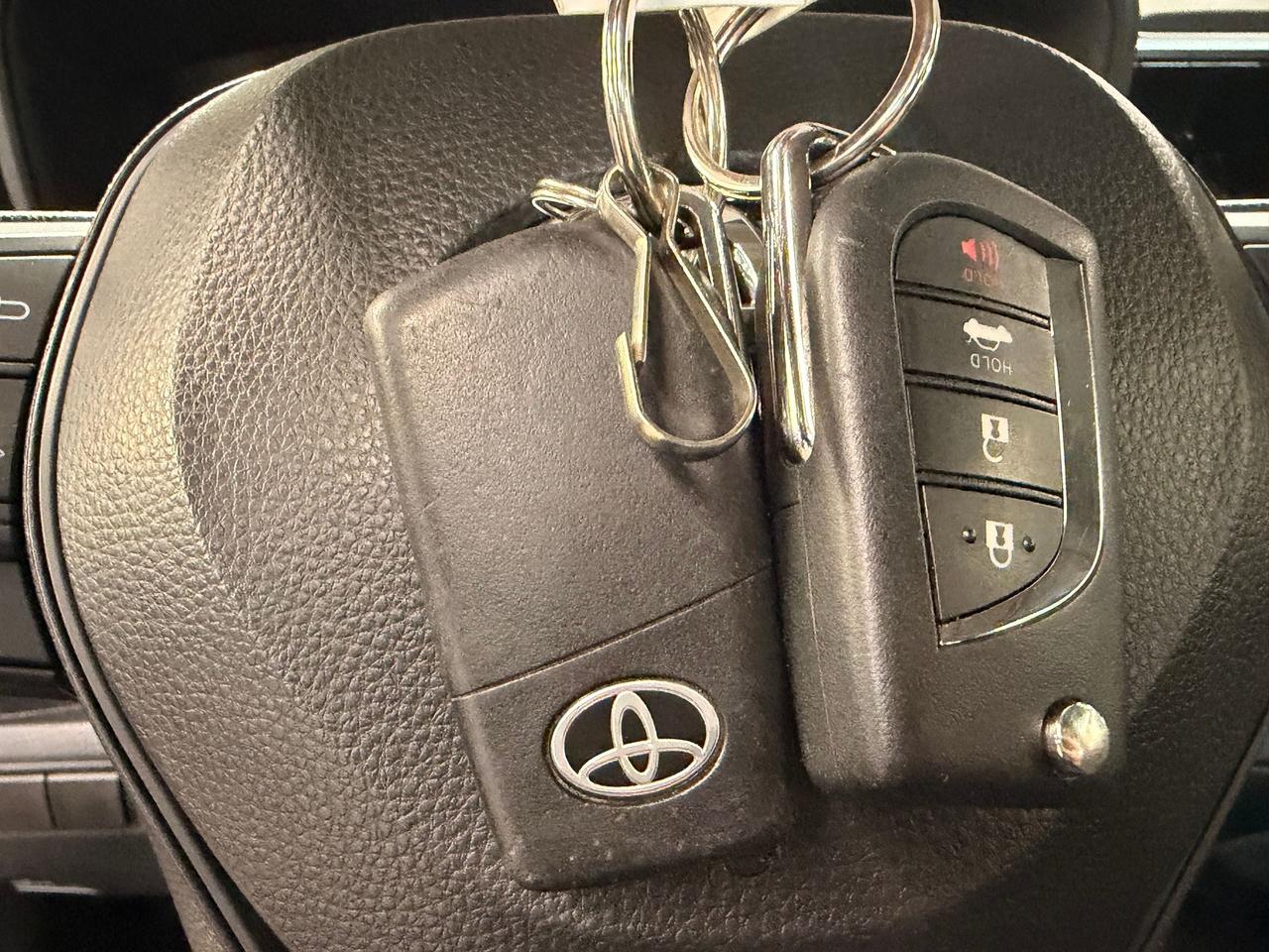 2020 Toyota Corolla LE+BSM+Adaptive Cruise+Heated Seats+Clean Carfax Photo