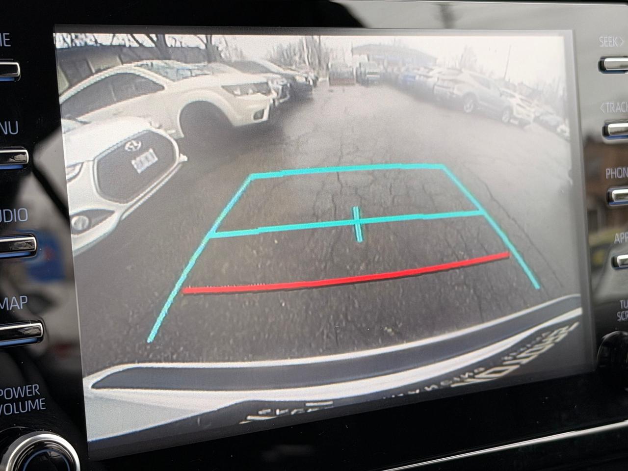 2020 Toyota Corolla LE+BSM+Adaptive Cruise+Heated Seats+Clean Carfax Photo16