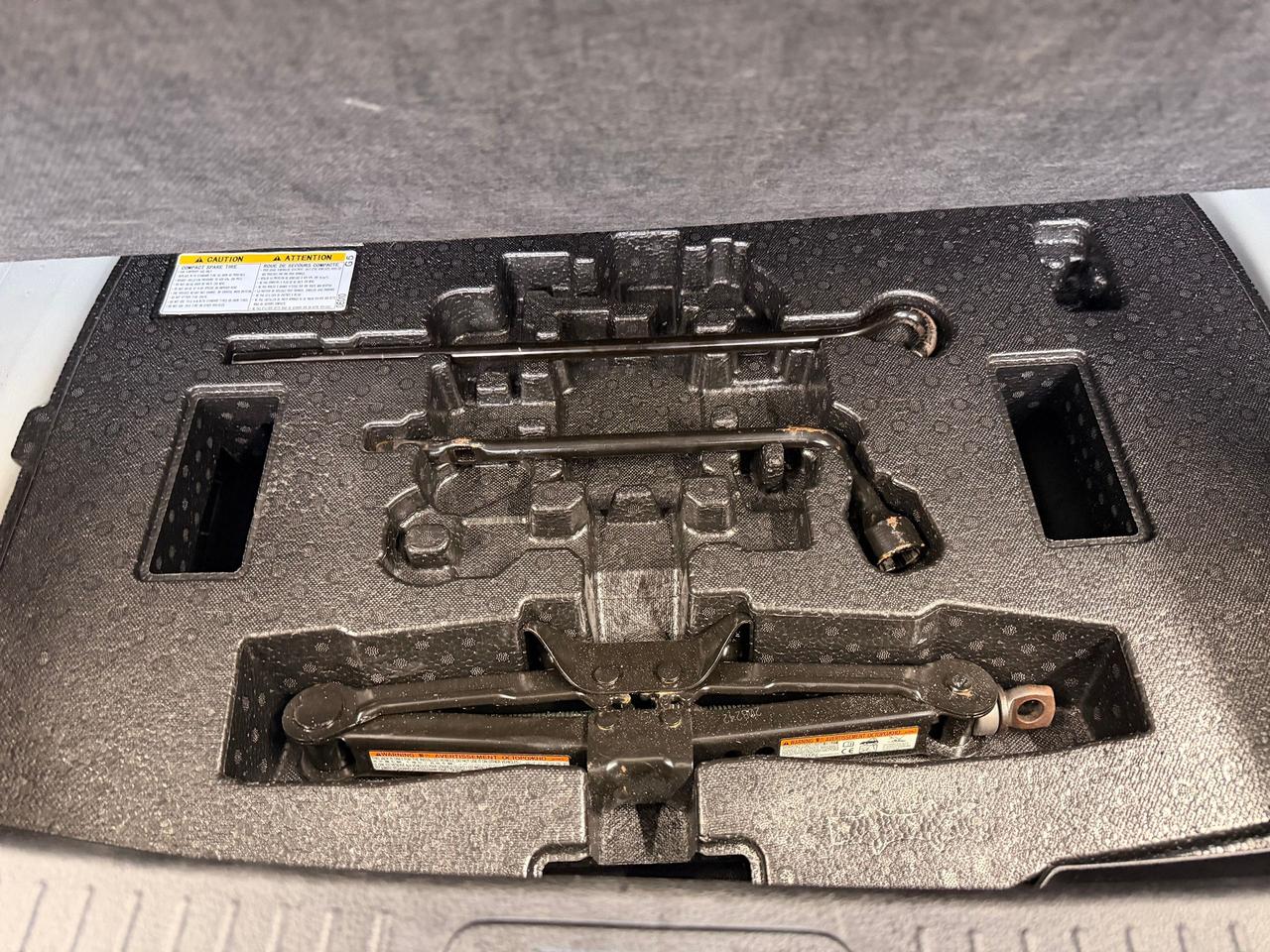 2020 Toyota Corolla LE+BSM+Adaptive Cruise+Heated Seats+Clean Carfax Photo41