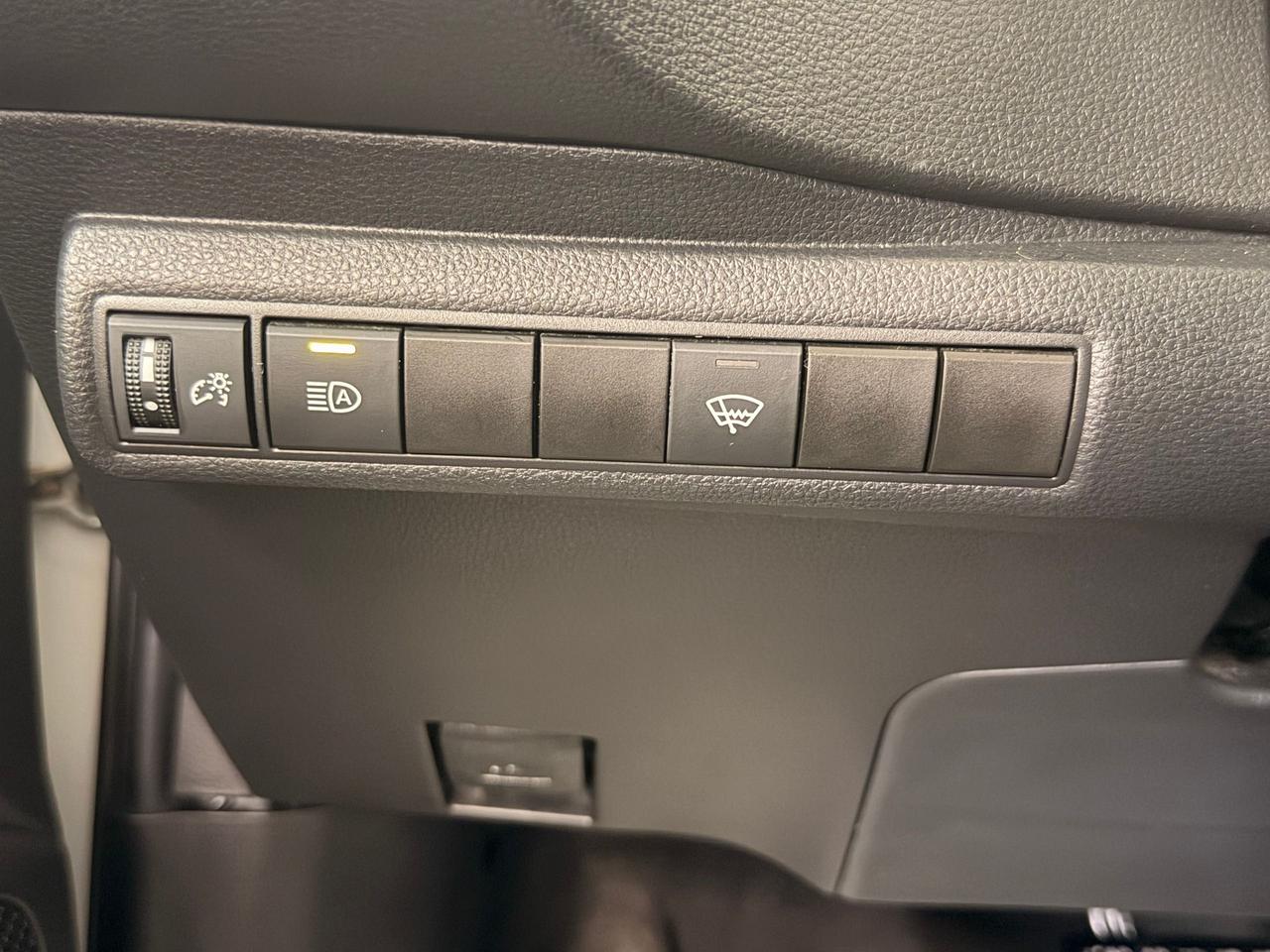 2020 Toyota Corolla LE+BSM+Adaptive Cruise+Heated Seats+Clean Carfax Photo