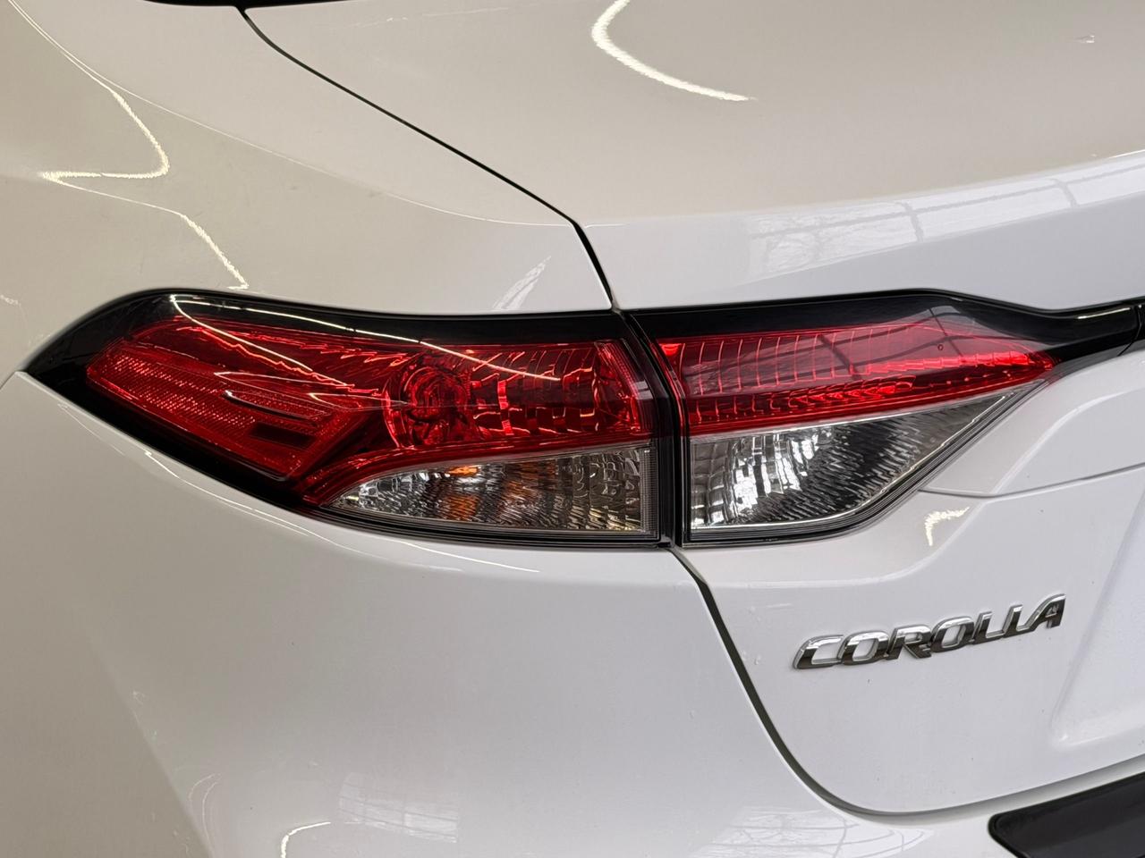 2020 Toyota Corolla LE+BSM+Adaptive Cruise+Heated Seats+Clean Carfax Photo124