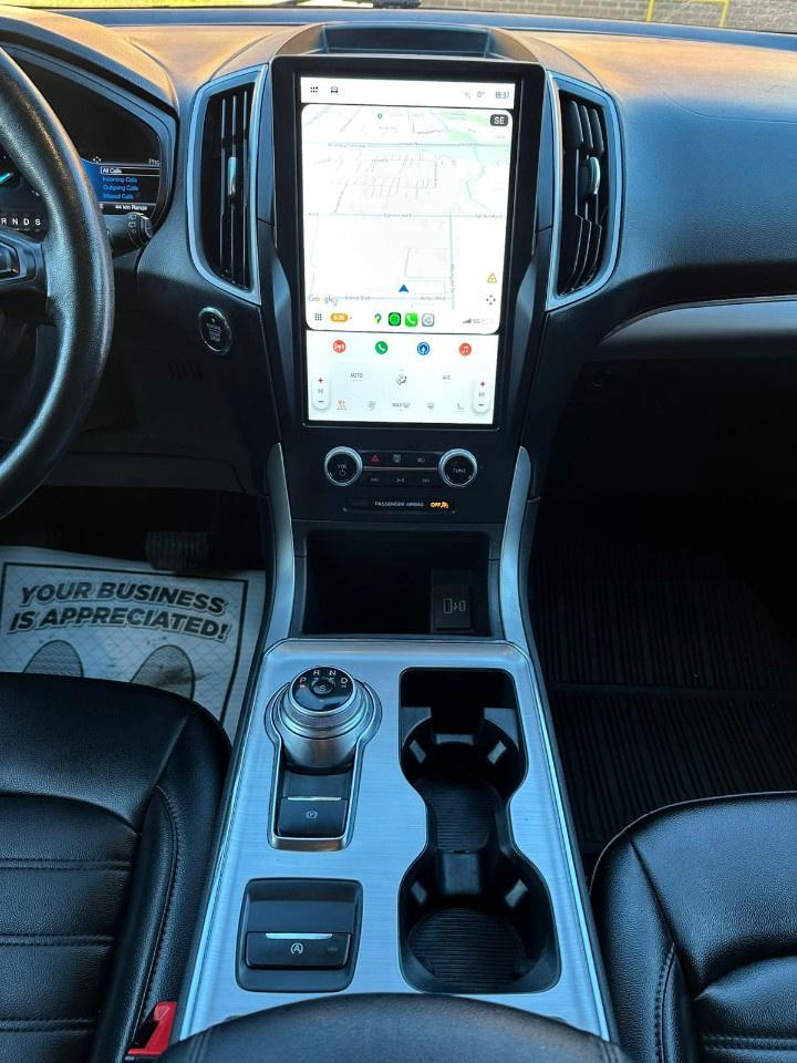 2022 Ford Edge SEL AWD Photo