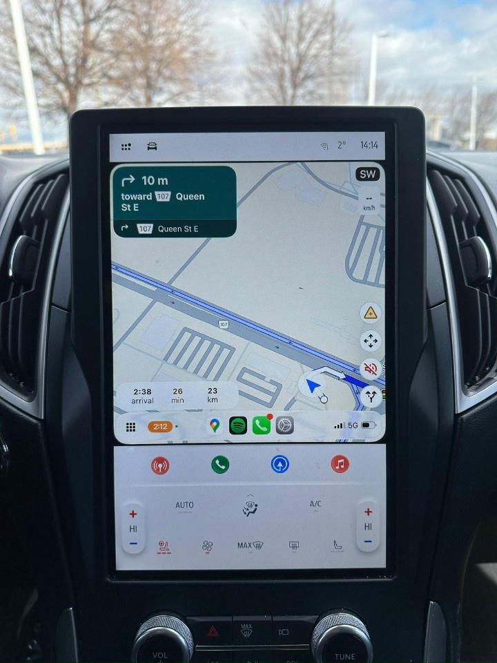 2022 Ford Edge SEL AWD Photo