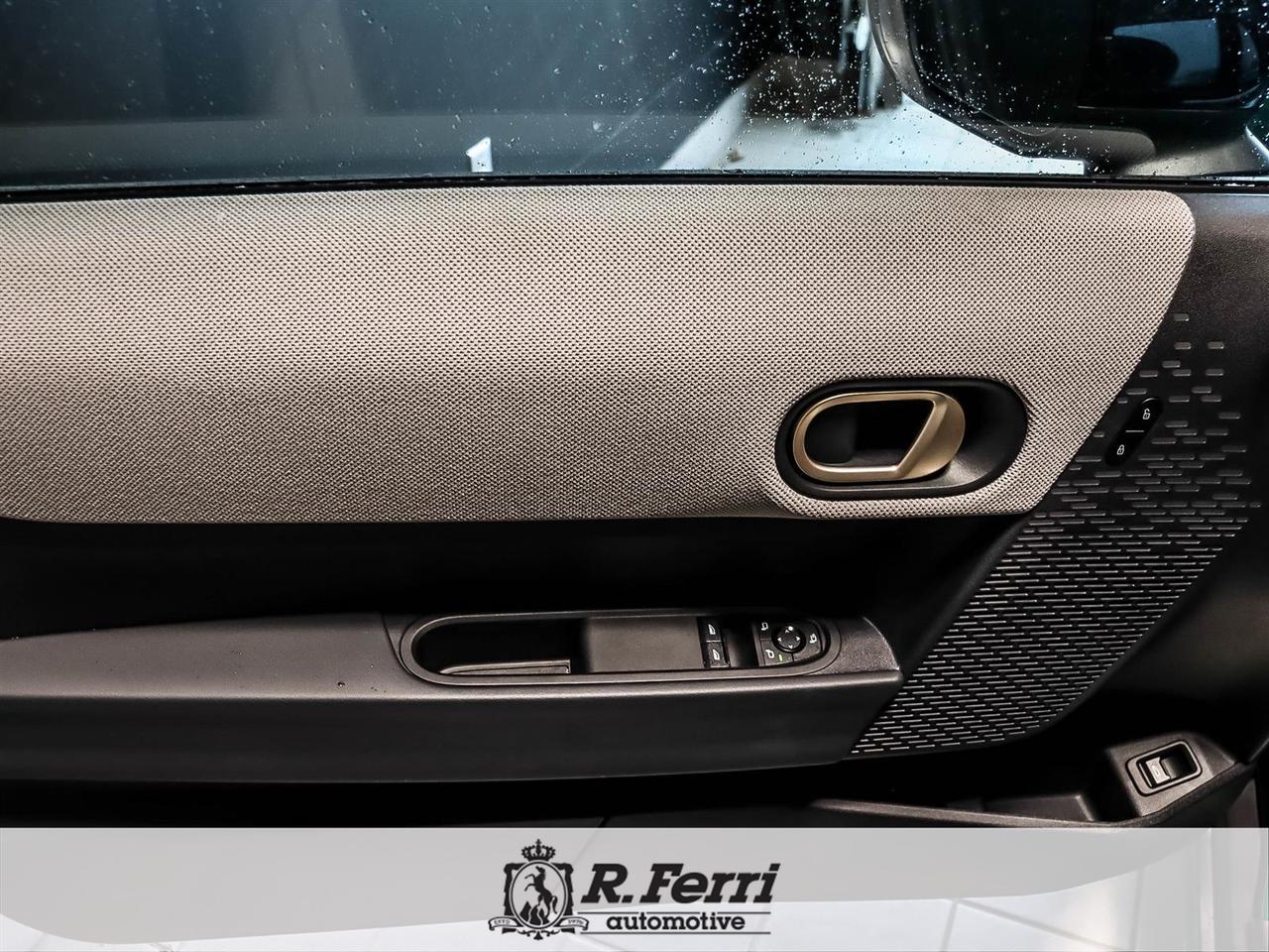 2025 MINI 3 Door Cooper S 2dr Hatchback Photo0