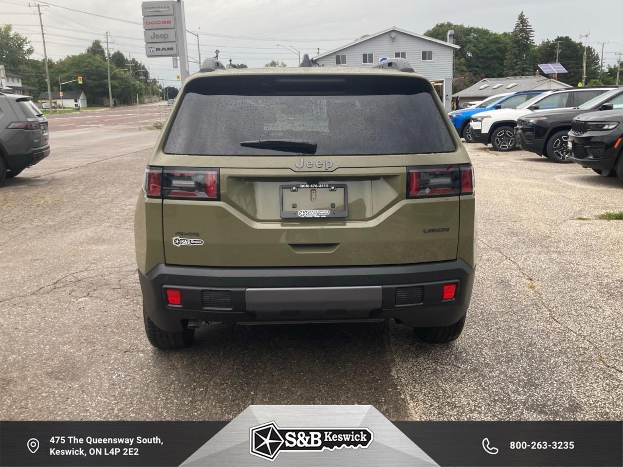 2026 Jeep Cherokee Laredo/Limited 4dr 4x4 Photo