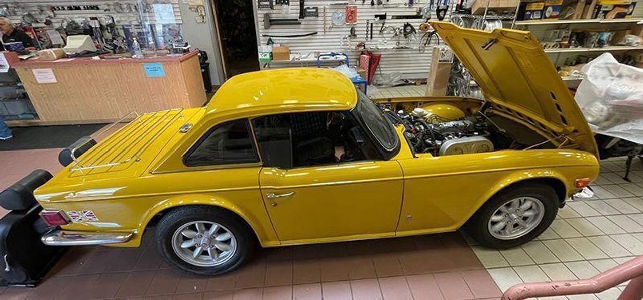 1976 Triumph TR6  Photo0