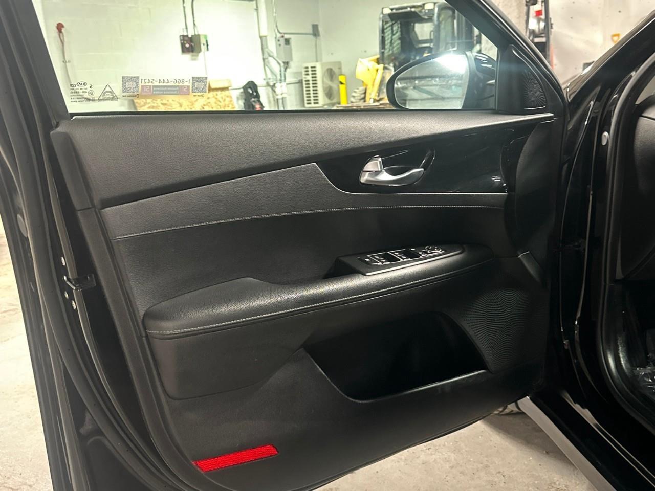 2021 Kia Forte EX 4dr Sedan Photo