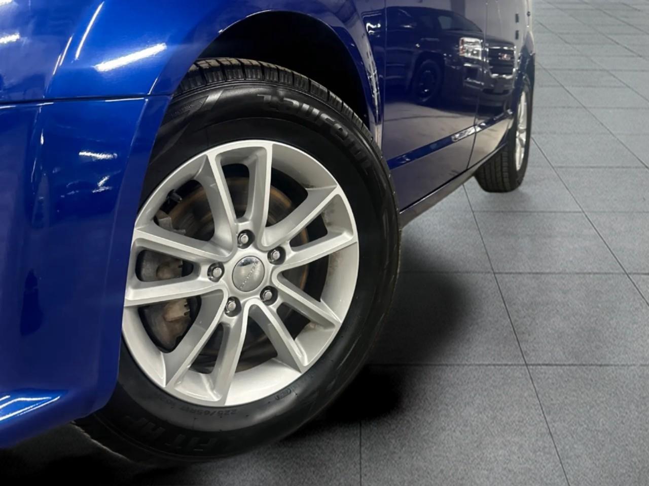 2020 Dodge Grand Caravan Premium Plus Passenger Van Photo