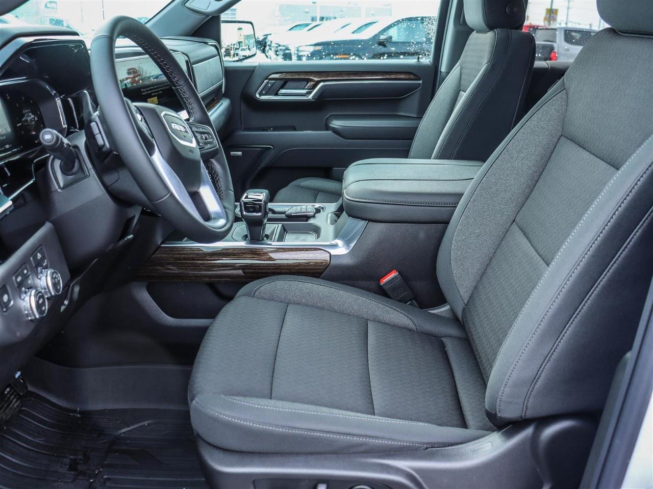 2026 GMC Sierra 1500 Crew Cab Standard Box 4-Wheel Drive Elevation Photo