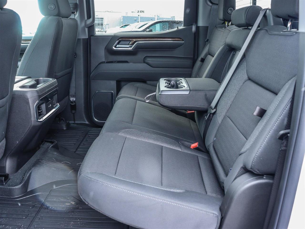 2026 GMC Sierra 1500 Crew Cab Standard Box 4-Wheel Drive Elevation Photo