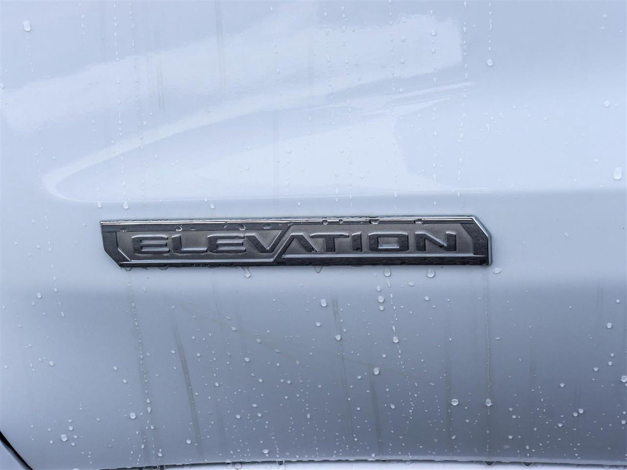 2026 GMC Sierra 1500 Crew Cab Standard Box 4-Wheel Drive Elevation Photo