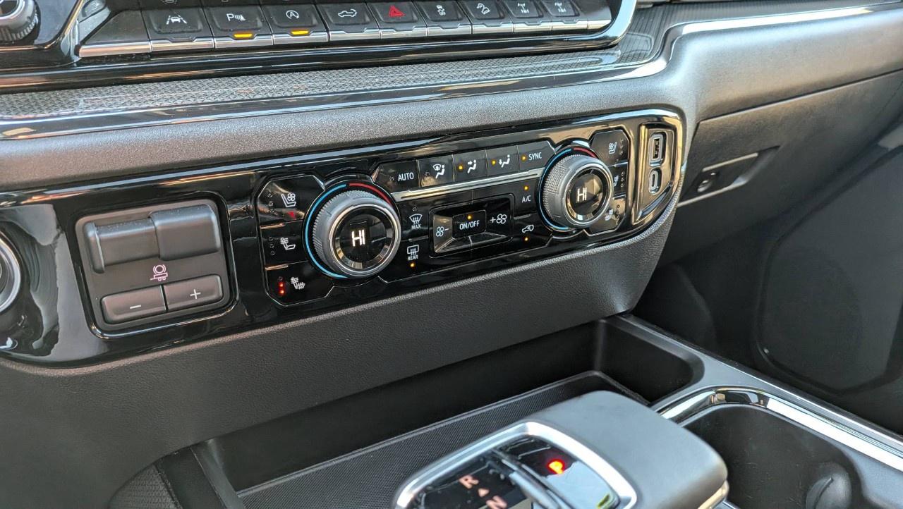 2023 Chevrolet Silverado 1500 Crew Cab Short Box 4-Wheel Drive ZR2 Photo