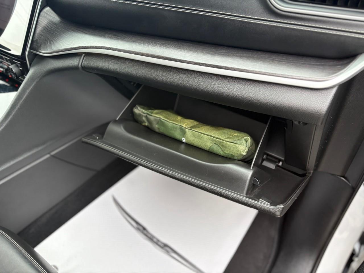 2023 Jeep Grand Cherokee Limited 4dr 4x4 Photo