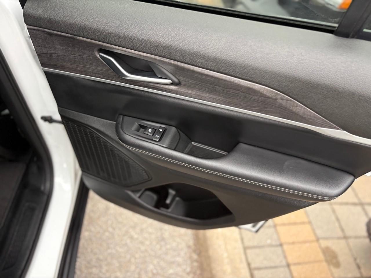 2023 Jeep Grand Cherokee Limited 4dr 4x4 Photo