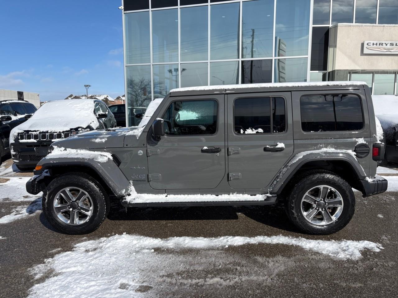 2020 Jeep WRANGLER UNLIMITED Sahara 4dr 4x4 Photo2