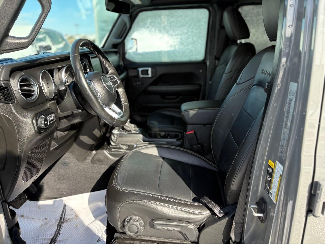 2020 Jeep WRANGLER UNLIMITED Sahara 4dr 4x4 Photo