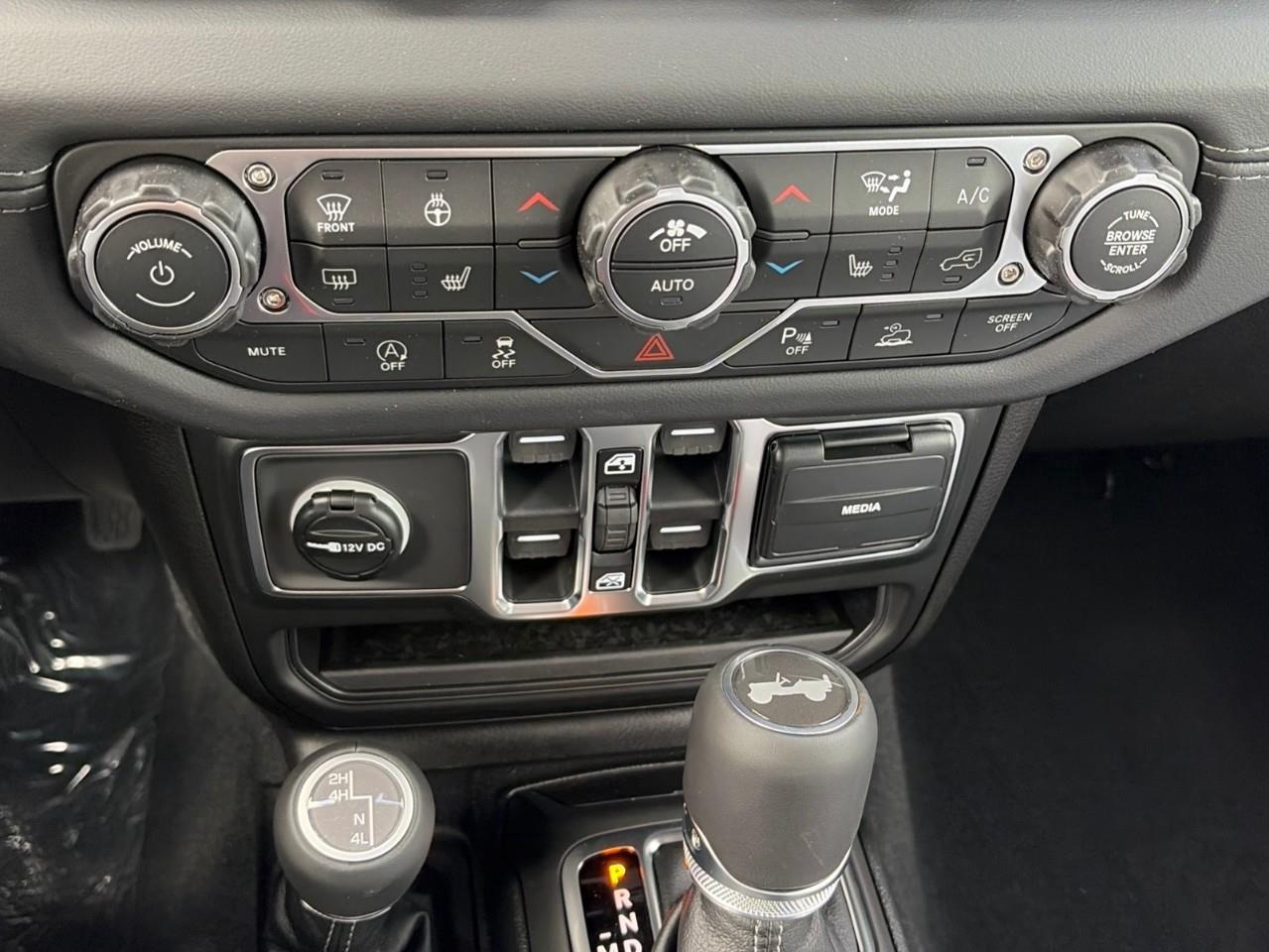 2026 Jeep Wrangler SAHARA 4DR 4X4 Photo