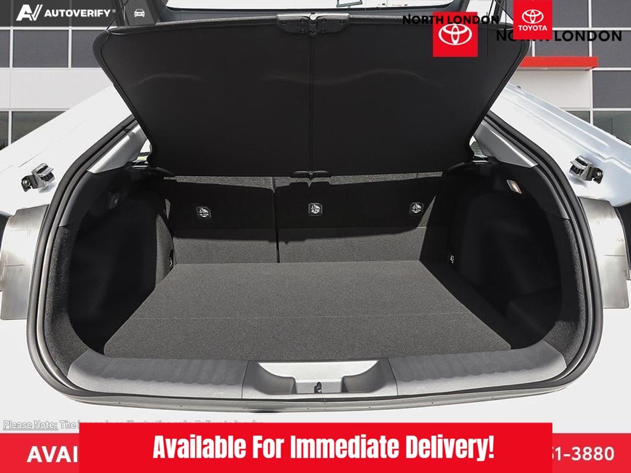 2026 Toyota Prius Plug-In Hybrid SE 5dr Hatchback Photo