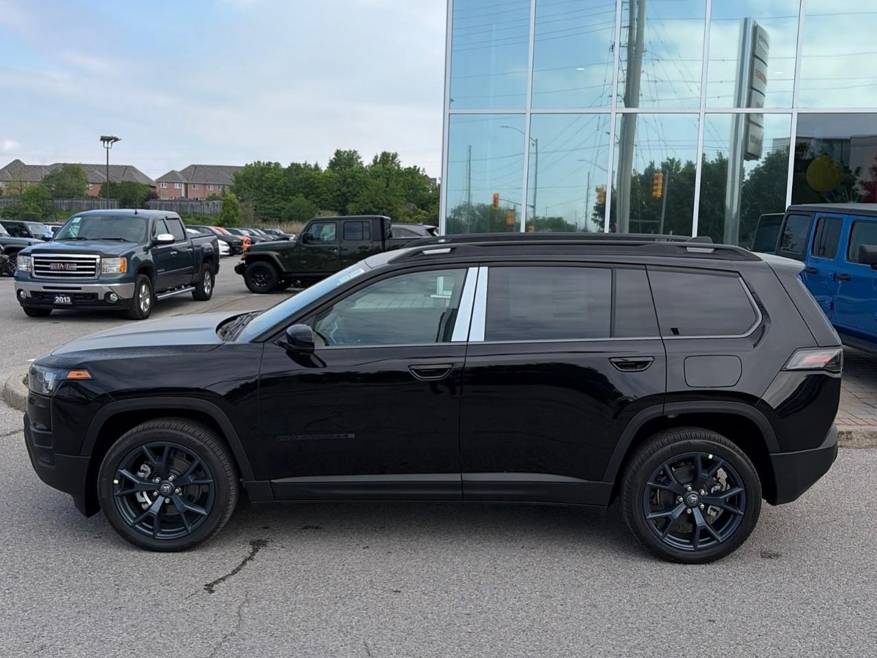 2026 Jeep Cherokee  Photo2