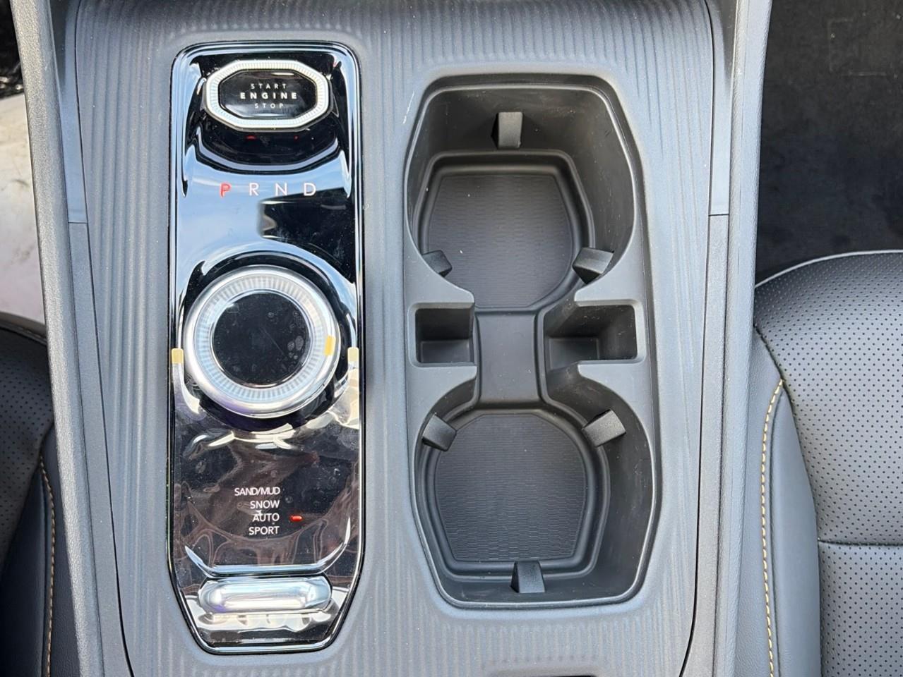 2026 Jeep Cherokee  Photo